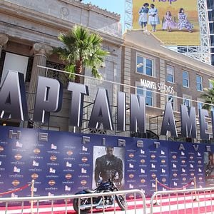 Fotoğraf Joe Johnston