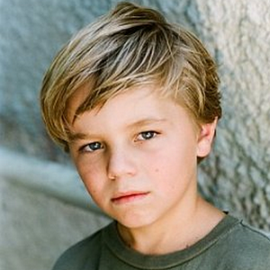 Fotoğraf Maxwell Perry Cotton