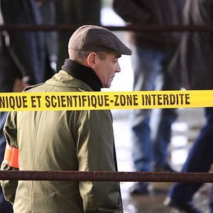 Fotoğraf Deux flics sur les docks