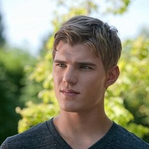Fotoğraf Chris Zylka