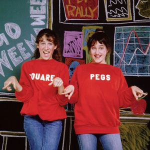 Fotoğraf Square Pegs