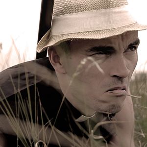 Fotoğraf Les Survivants de l'Enfer