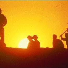 Fotoğraf Kutsal Hazine Avcıları