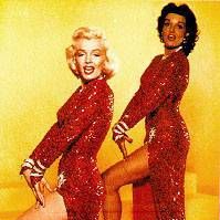 Fotoğraf Erkekler Sarışınları Sever