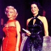 Fotoğraf Erkekler Sarışınları Sever