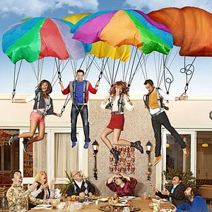 Fotoğraf Yalan Dünya