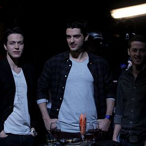 Fotoğraf Eve Düşen Yıldırım