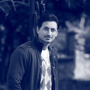 Fotoğraf Eve Düşen Yıldırım