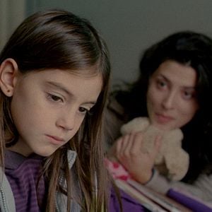 Fotoğraf Lanetli Kız