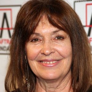 Fotoğraf Polly Adams