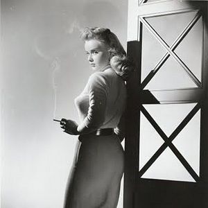 Fotoğraf Girl of the Night