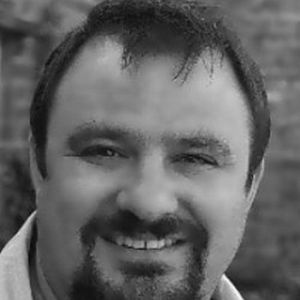 Fotoğraf Victor McGuire