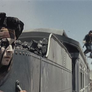 Fotoğraf Maskeli Süvari