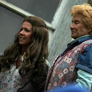 Fotoğraf The Fields