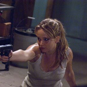 Fotoğraf House at the End of the Street