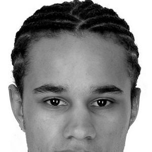 Fotoğraf Sacha Charles