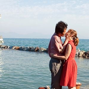 Fotoğraf Bambaşka Bir Ülkede