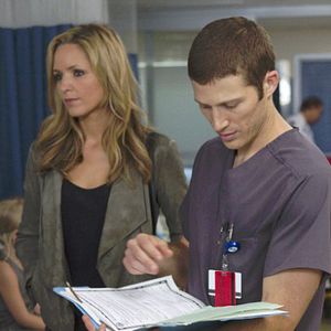 Fotoğraf Zach Gilford