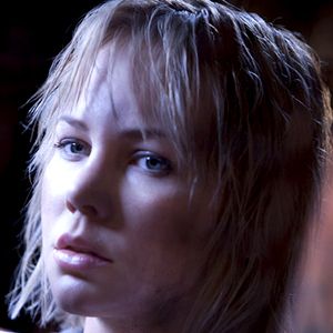 Fotoğraf Adelaide Clemens