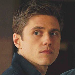 Fotoğraf Aaron Tveit