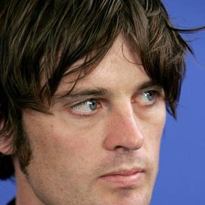 Fotoğraf Nicholas McCarthy