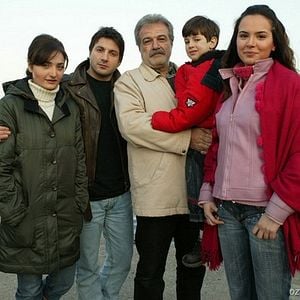 Fotoğraf Sev Kardeşim