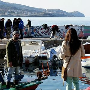 Fotoğraf Evdeki Yabancılar