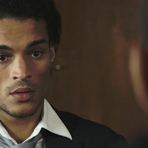 Fotoğraf Par les épines - Histoire de quatre printemps