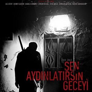 Fotoğraf Sen Aydınlatırsın Geceyi