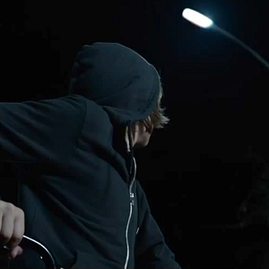 Fotoğraf Karanlıktan Gelen