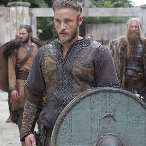 Fotoğraf Travis Fimmel