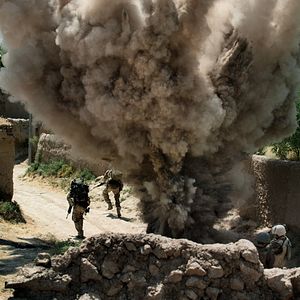 Fotoğraf İki Dünya Arasında