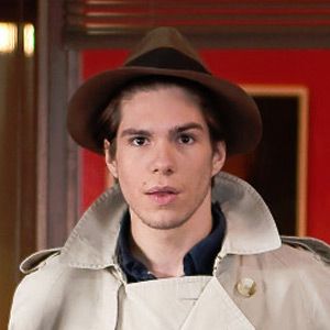 Fotoğraf François Civil