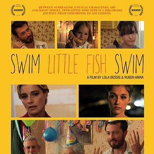 Fotoğraf Swim Little Fish Swim