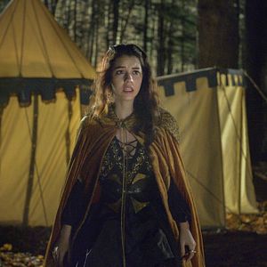 Fotoğraf Adelaide Kane