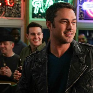 Fotoğraf Taylor Kinney