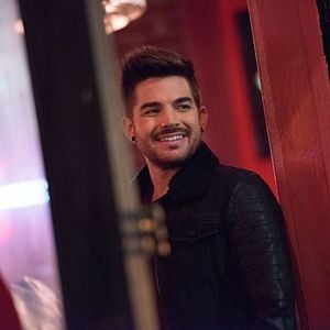 Fotoğraf Adam Lambert