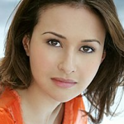 Fotoğraf Sinta Weisz