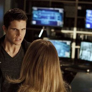 Fotoğraf Robbie Amell