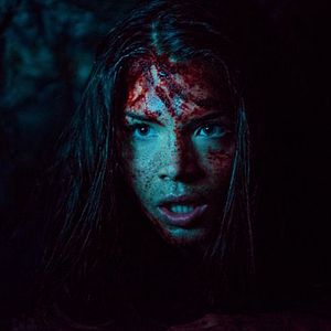 Fotoğraf Marie Avgeropoulos