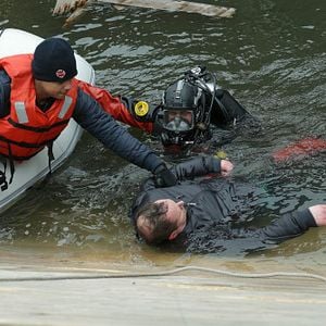 Fotoğraf Charlie Barnett