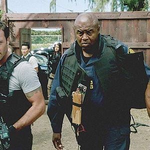 Fotoğraf Alex O'Loughlin