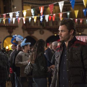 Fotoğraf Patrick John Flueger