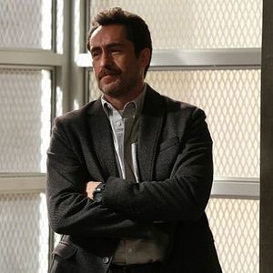 Fotoğraf Demian Bichir