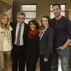 Fotoğraf Kacey Rohl