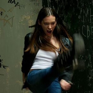 Fotoğraf Mezarına Tüküreceğim 2