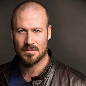 Fotoğraf John Cross