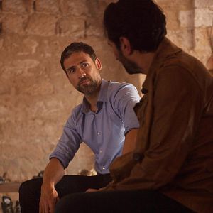 Fotoğraf Adam Rayner