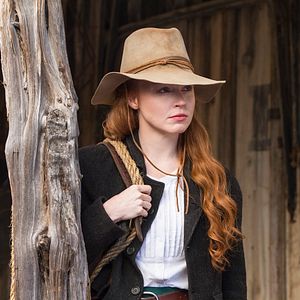 Fotoğraf Lauren Ambrose
