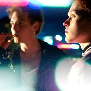 Fotoğraf İnceldiği Yerden Kopsun